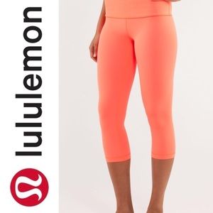 Lululemon Wunder Under Pant Crop Silver Light GUC